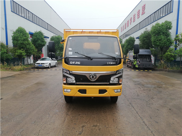 東風(fēng)小多利卡藍(lán)牌污水處理車